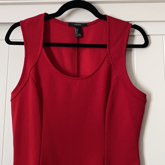 Red Mini Sleeveless Dress - Picture 2 of 5